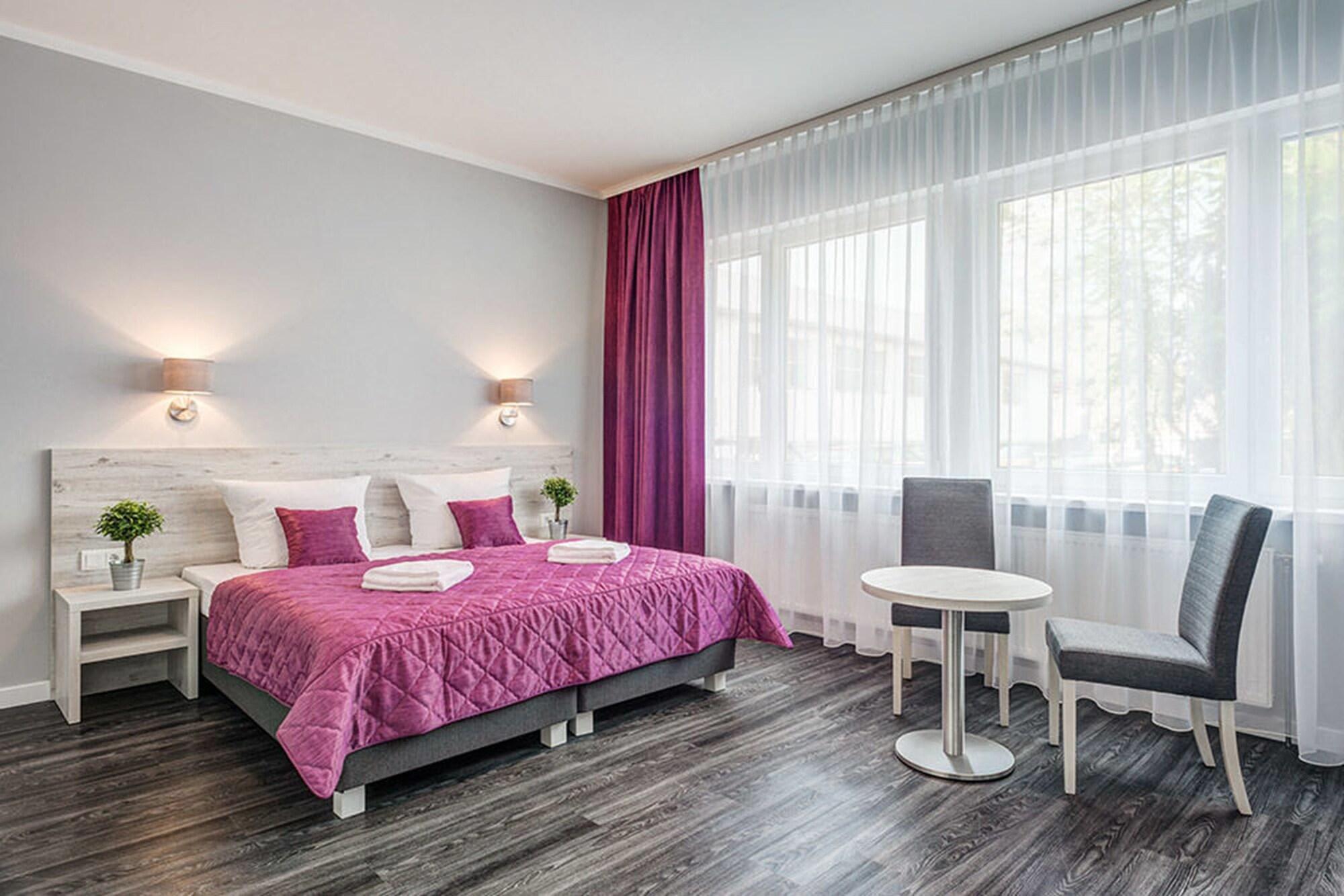 Arktur City Hotel Berlin Exteriör bild